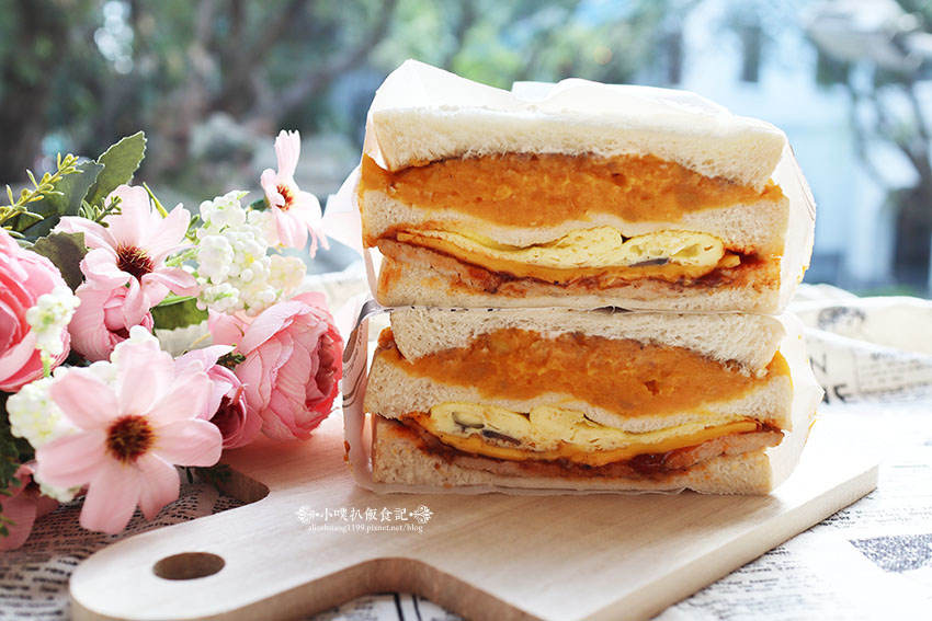 美食窩客 小噗 曾在「EVERYDAY CAFE - toast.coffee.tea 台北中山店」