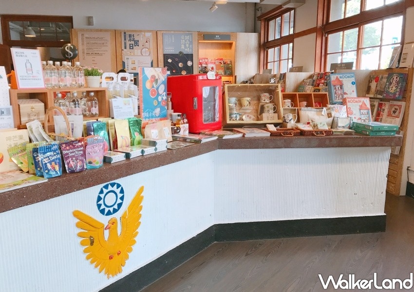 誠品書店嘉義市立美術館期間限定店 / WalkerLand窩客島整理提供 未經許可不可轉載 誠品書店嘉義市立美術館期間限定店 / WalkerLand窩客島整理提供 未經許可不可轉載