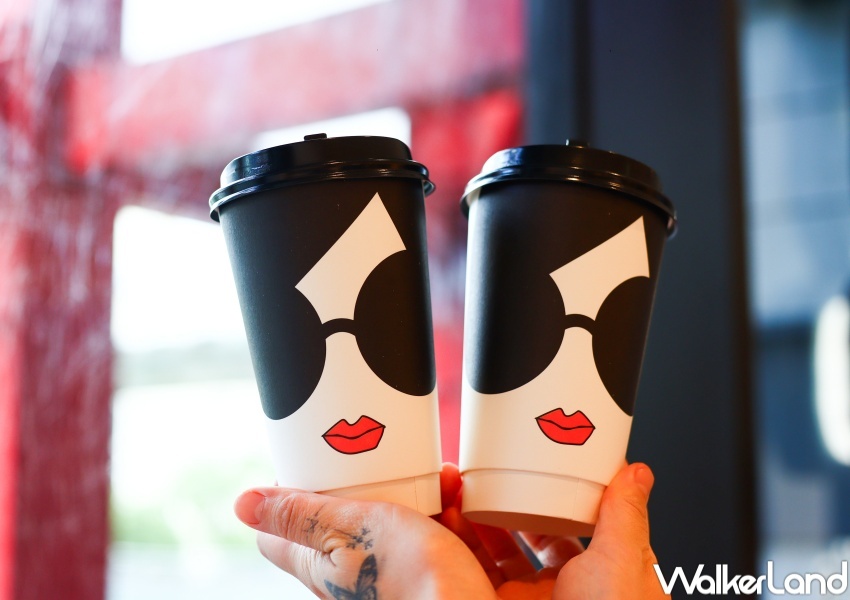alice + olivia café 外帶杯 / WalkerLand窩客島整理提供 未經許可,不得轉載 alice + olivia café 外帶杯 / WalkerLand窩客島整理提供 未經許可,不得轉載