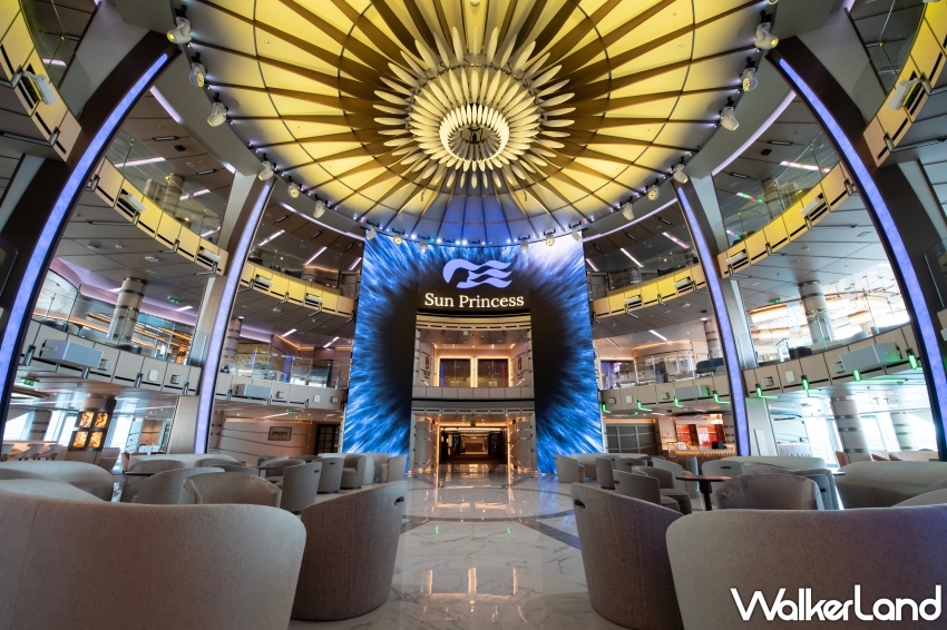 太陽公主號地中海首航亮相 太陽公主號地中海首航亮相