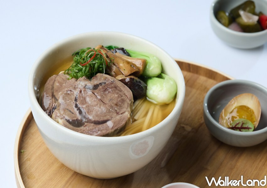 台北市全新銀色雙層餐車 / WalkerLand窩客島整理提供 未經許可不可轉載。 台北市全新銀色雙層餐車 / WalkerLand窩客島整理提供 未經許可不可轉載。