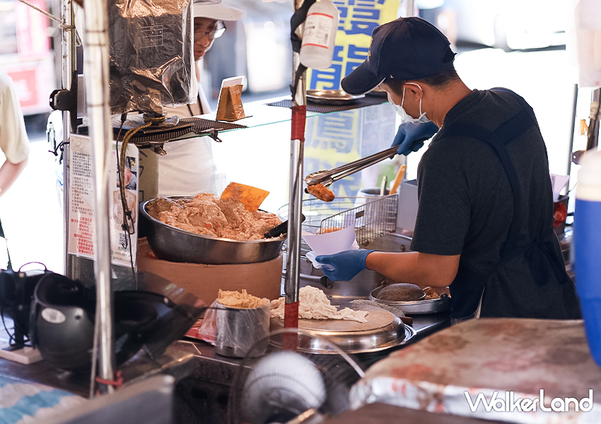 瑞芳60年老店「阿霞龍鳳腿」13元龍鳳腿超佛心/ WalkerLand窩客島整理提供 未經許可不可轉載。 瑞芳60年老店「阿霞龍鳳腿」13元龍鳳腿超佛心/ WalkerLand窩客島整理提供 未經許可不可轉載。