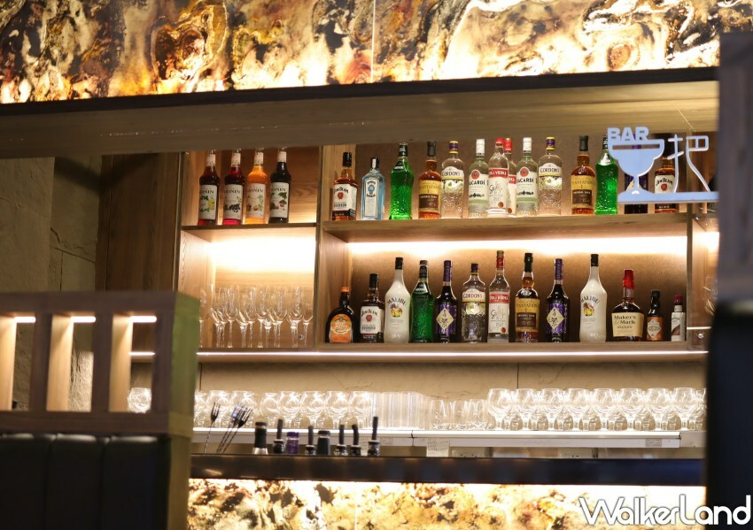 火鍋吃到飽「圍圍爐爐 ATT4FUN」 / WalkerLand窩客島整理提供 未經許可不可轉載。 火鍋吃到飽「圍圍爐爐 ATT4FUN」 / WalkerLand窩客島整理提供 未經許可不可轉載。