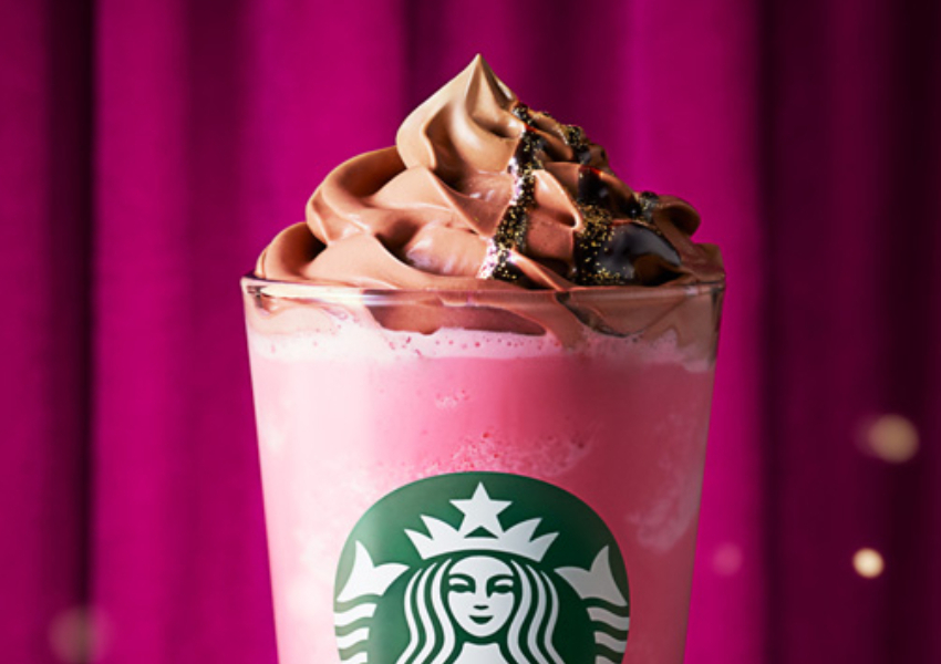 ▲日本星巴克情人節「紅寶石巧克力星冰樂」最近有要前往日本，不妨為這段浪漫時光留下一抹難忘的甜蜜回憶吧 / スターバックス提供、WalkerLand窩客島整理