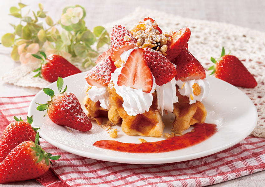 ▲NILAX「日本草莓吃到飽」也有現烤可麗餅,以及酥脆的手作華夫餅等 / NILAX提供、WalkerLand窩客島整理 ▲NILAX「日本草莓吃到飽」也有現烤可麗餅,以及酥脆的手作華夫餅等 / NILAX提供、WalkerLand窩客島整理