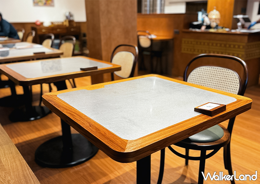 ▲如果大家有機會來到逢甲夜市，可以來「茶嶋咖哩」試試各種異國咖哩 / WalkerLand窩客島 蕭芷琳 拍攝