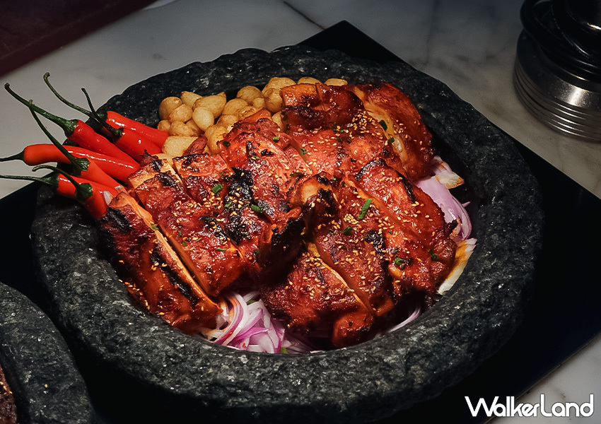 ▲台北君悅酒店 buffet「凱菲屋」韓式料理吃到飽推薦:韓式烤雞 / WalkerLand窩客島 蕭芷琳 拍攝 ▲台北君悅酒店 buffet「凱菲屋」韓式料理吃到飽推薦:韓式烤雞 / WalkerLand窩客島 蕭芷琳 拍攝