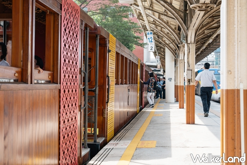 阿里山賓館鐵道賞螢活動！搭乘蒸汽火車探索神秘夜光之旅 親子同遊推薦。