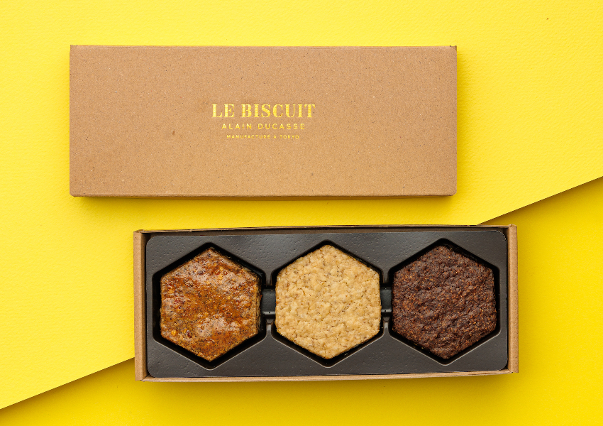 羽田機場必買伴手禮!巴黎餅乾專賣店 Le Biscuit Alain Ducasse 新開幕,限定霜淇淋必吃。 羽田機場必買伴手禮!巴黎餅乾專賣店 Le Biscuit Alain Ducasse 新開幕,限定霜淇淋必吃。