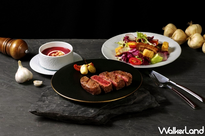 台北三大飯店謝師饗宴懶人包！每桌10800起送飲料送蛋糕，還有KTV唱到飽。