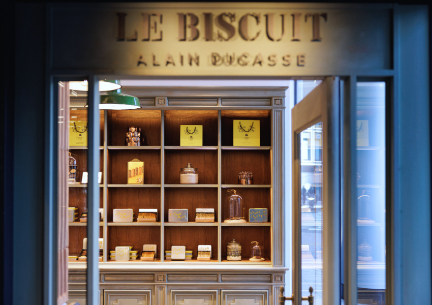 羽田機場必買伴手禮!巴黎餅乾專賣店 Le Biscuit Alain Ducasse 新開幕,限定霜淇淋必吃。 羽田機場必買伴手禮!巴黎餅乾專賣店 Le Biscuit Alain Ducasse 新開幕,限定霜淇淋必吃。