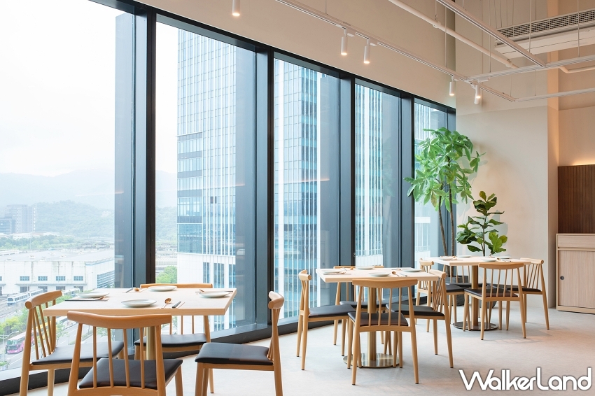 享。THAI開幕爽吃 打拋催淚蛋 火山排骨!南港必吃泰式餐廳再加1。 享。THAI開幕爽吃 打拋催淚蛋 火山排骨!南港必吃泰式餐廳再加1。