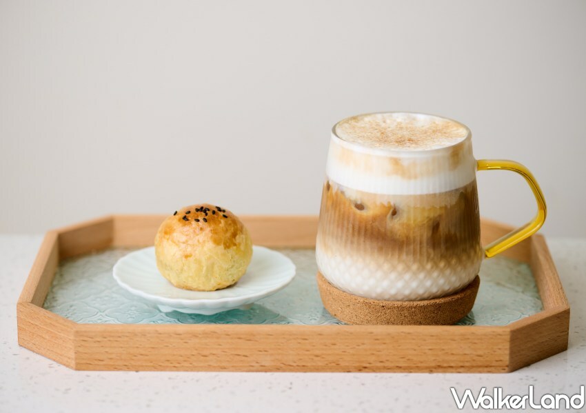 ▲新口味蛋黃酥配茶、配咖啡都超搭 / 新口味蛋黃酥 提供、WalkerLand窩客島整理 ▲新口味蛋黃酥配茶、配咖啡都超搭 / 新口味蛋黃酥 提供、WalkerLand窩客島整理