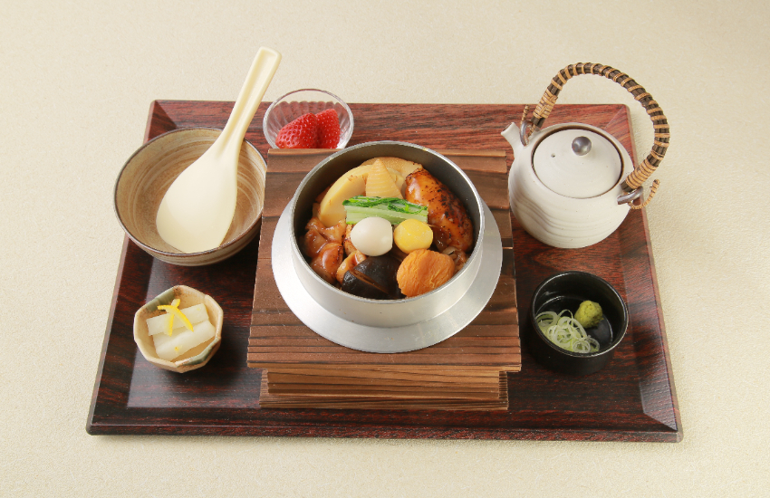 東京近郊溫泉秘境!日本罕見車站直達溫泉會館,邊泡湯邊看火車超療癒。 東京近郊溫泉秘境!日本罕見車站直達溫泉會館,邊泡湯邊看火車超療癒。