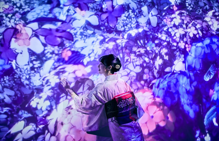 沉浸式浮世繪展登陸福岡，9大展區+香水聯名，隨便拍都是絕美大片。