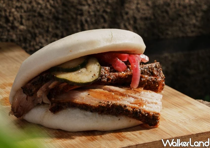 ▲漢堡市集「雨田燻Lei’s Smoker」用創意刈包與煙燻手法創造中西合璧風味 / 有趣市集 提供、WalkerLand窩客島整理 ▲漢堡市集「雨田燻Lei’s Smoker」用創意刈包與煙燻手法創造中西合璧風味 / 有趣市集 提供、WalkerLand窩客島整理