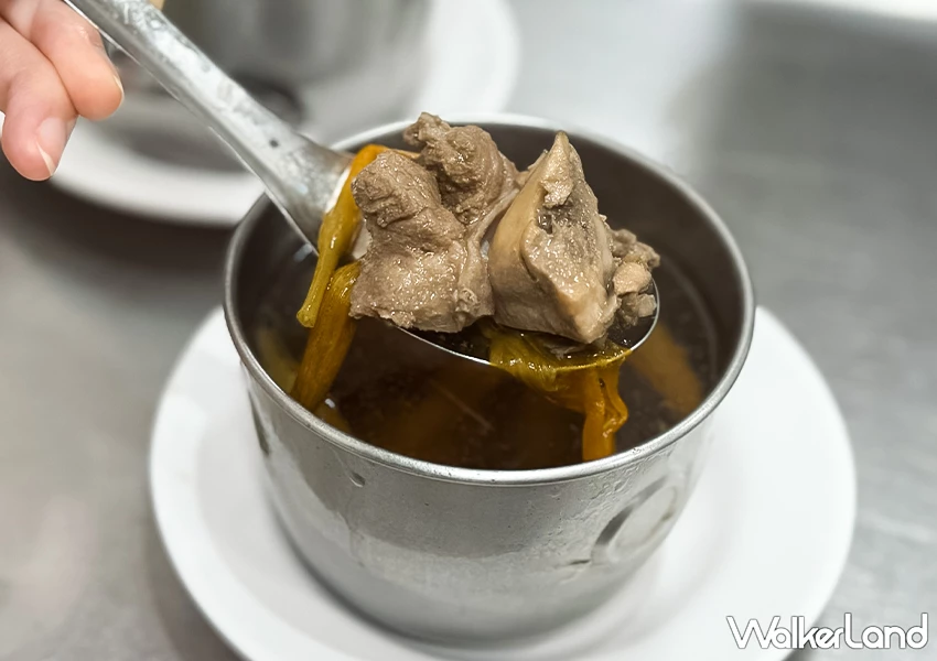 基隆必吃滷肉飯！小文肉羹魯肉飯 25元滷肉飯必吃，在地人美食推薦。