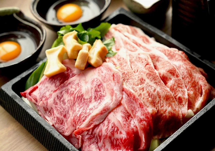 東京平價壽喜燒推薦!和牛套餐不到250元,大眾壽喜燒 北斗 高CP值菜單別錯過。