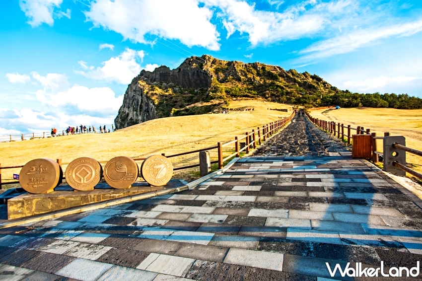 北海道5日團比機票便宜！濟州島五星度假只要11900元，易遊網限時優惠。