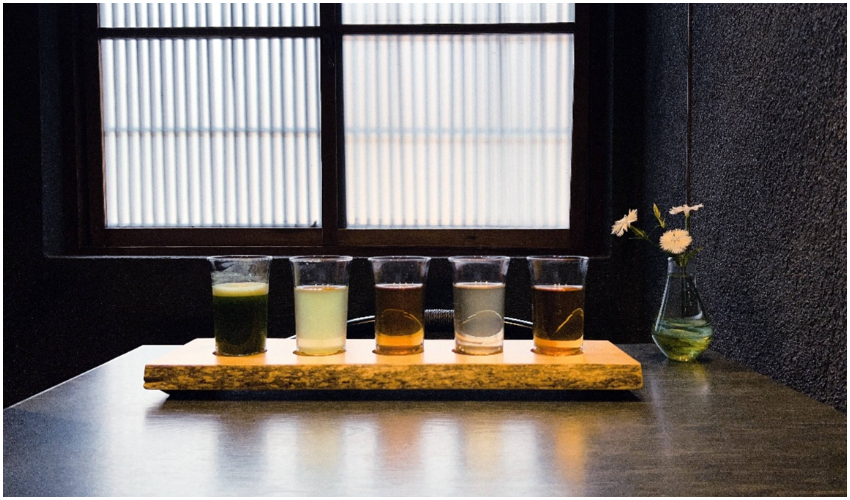 京都祇園的一席茶,不只品茗,更重要是讀得到空氣中的藝術。 京都祇園的一席茶,不只品茗,更重要是讀得到空氣中的藝術。