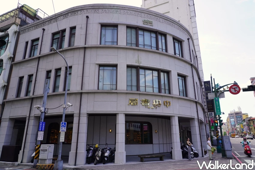 文青必訪！中央書局 蔣勳全新書畫《祇樹給孤獨園》在百年歷史書局展出。