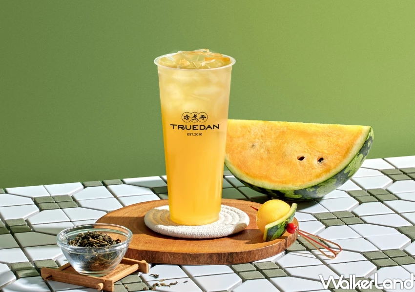 不只西瓜烏龍!珍煮丹小玉西瓜麥麥雪沙新品開喝,蕎麥西瓜夏天飲料控必喝。