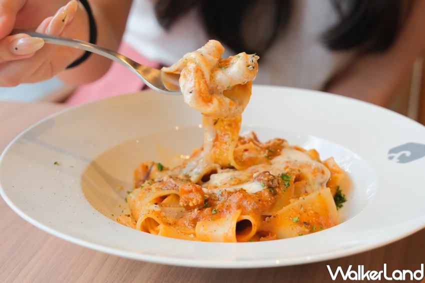 ▲SALT&STONE經典必吃肉醬寬帶麵，在南港Lalaport也吃得到 / WalkerLand窩客島 張人尹 拍攝