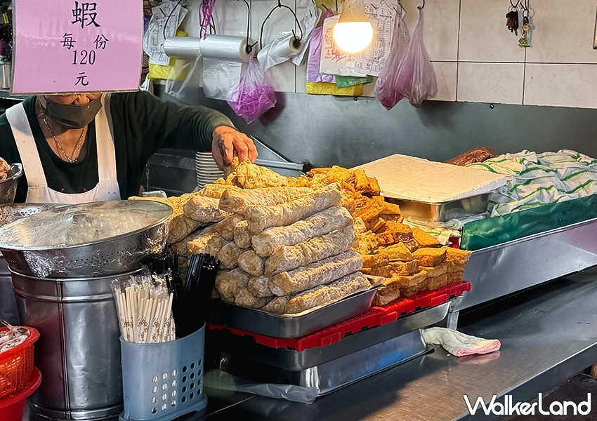 基隆必吃海鮮熱炒店!三姐妹餐飲店 營業到凌晨,菜單平價、基隆人超推。