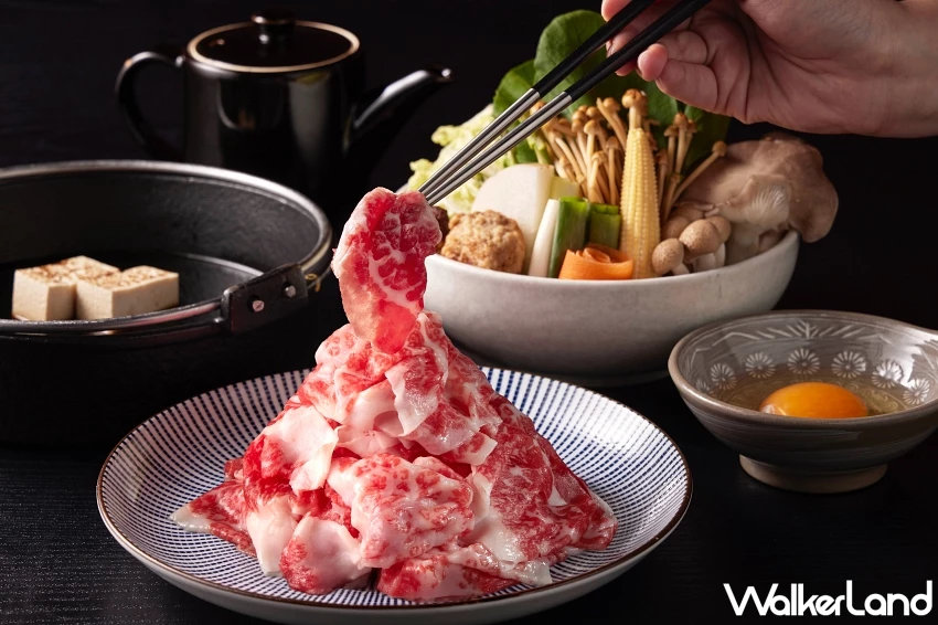 黑毛屋火山壽喜燒480元爽吃A5和牛!番茄鍋×粉嫩素麵,鍋物控夏天新選擇。