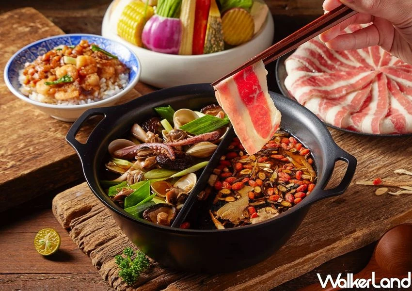 萬客什鍋新莊開了！一人鴛鴦鍋就在新莊萬客什鍋，5折加價優惠揪吃。