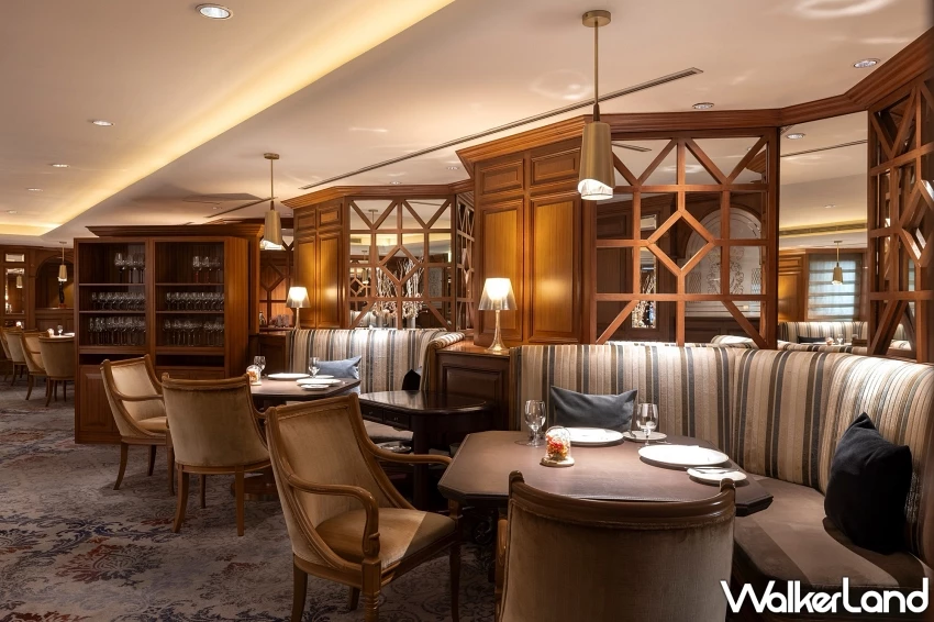 台北喜來登安東廳牛排再進化！頂級乾式熟成攜手經典「三味」技藝，演繹牛排新篇章。