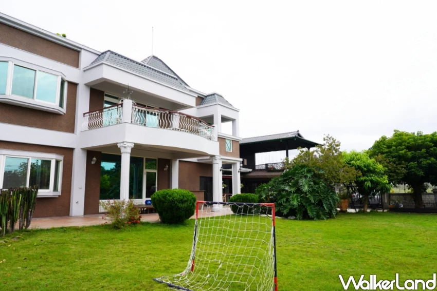 新社民宿推薦！「花田民宿」 馬來西亞女主人在新社打造暖心民宿，溫暖款待異國料理。