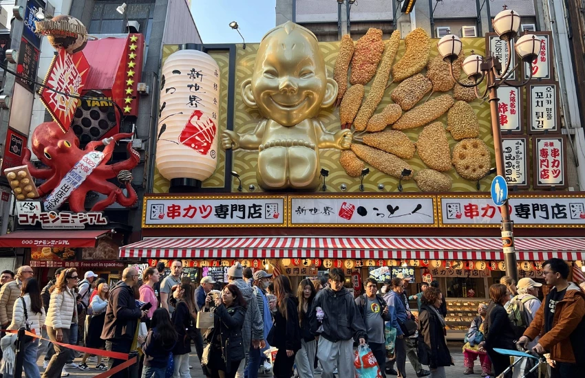 ▲這些超搶戲、花樣多變的招牌，很像大阪人豪放的的性格。