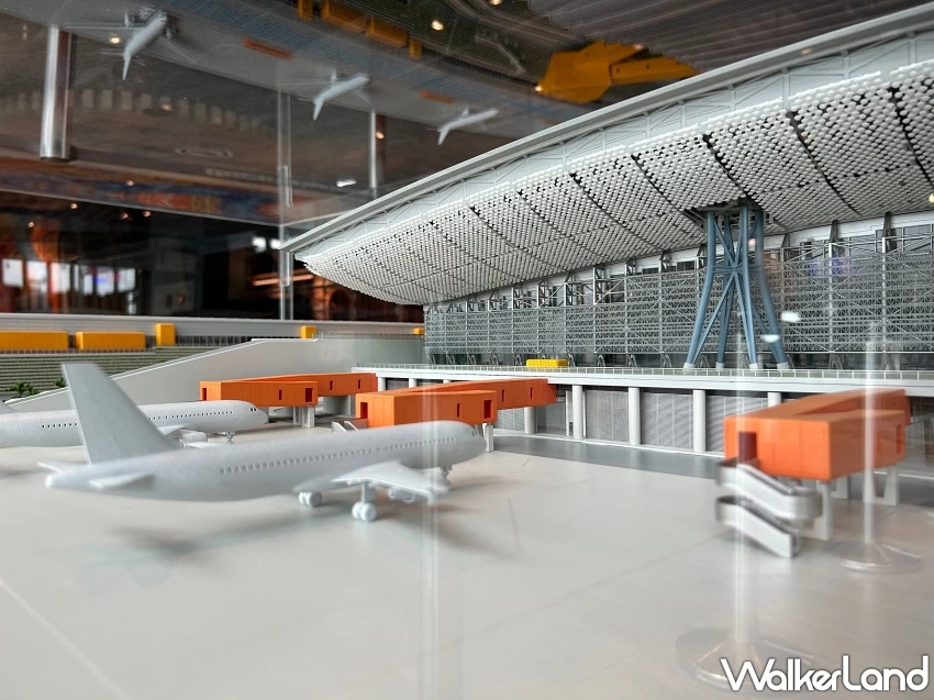 搶先開箱桃園機場第三航廈!見證台灣新國門的誕生,桃園機場第三航廈1:200模型搶先看。 搶先開箱桃園機場第三航廈!見證台灣新國門的誕生,桃園機場第三航廈1:200模型搶先看。