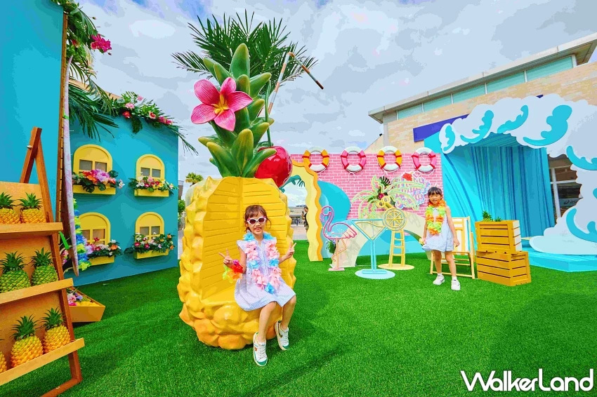 網美必拍凹累！華泰名品城「呼拉盛夏ALOHA」夏季限定打卡點，草裙舞派對必玩。