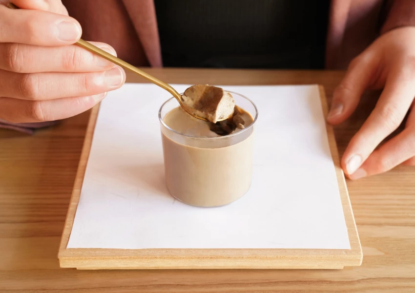 京都必買伴手禮!HOHO HOJICHA 焙茶專賣店必逛,焙茶奶凍首次亮相。 京都必買伴手禮!HOHO HOJICHA 焙茶專賣店必逛,焙茶奶凍首次亮相。