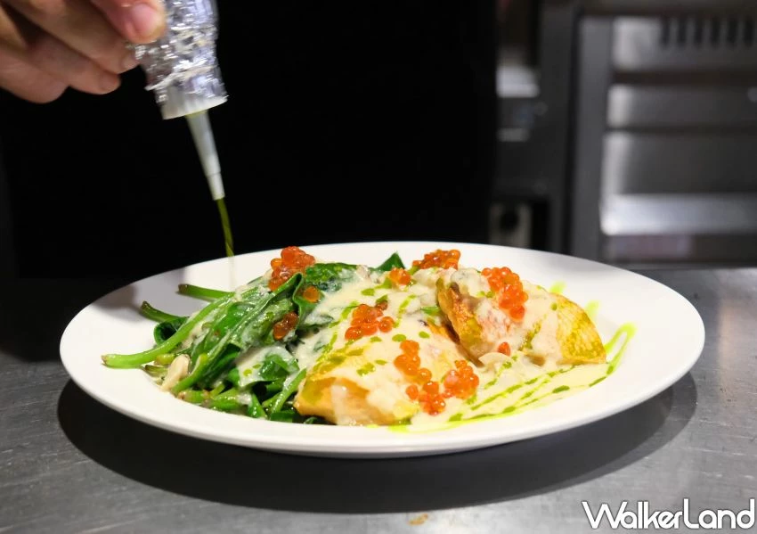 藏在通化夜市拉麵!SOMMÉ澄清雞湯拉麵新登場,新菜單拉麵控吃起來。 藏在通化夜市拉麵!SOMMÉ澄清雞湯拉麵新登場,新菜單拉麵控吃起來。