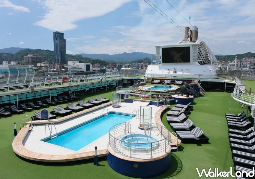 搭麗星郵輪買二送二！探索星號暑假優惠超佛，首度靠岸領航星號搶先看。