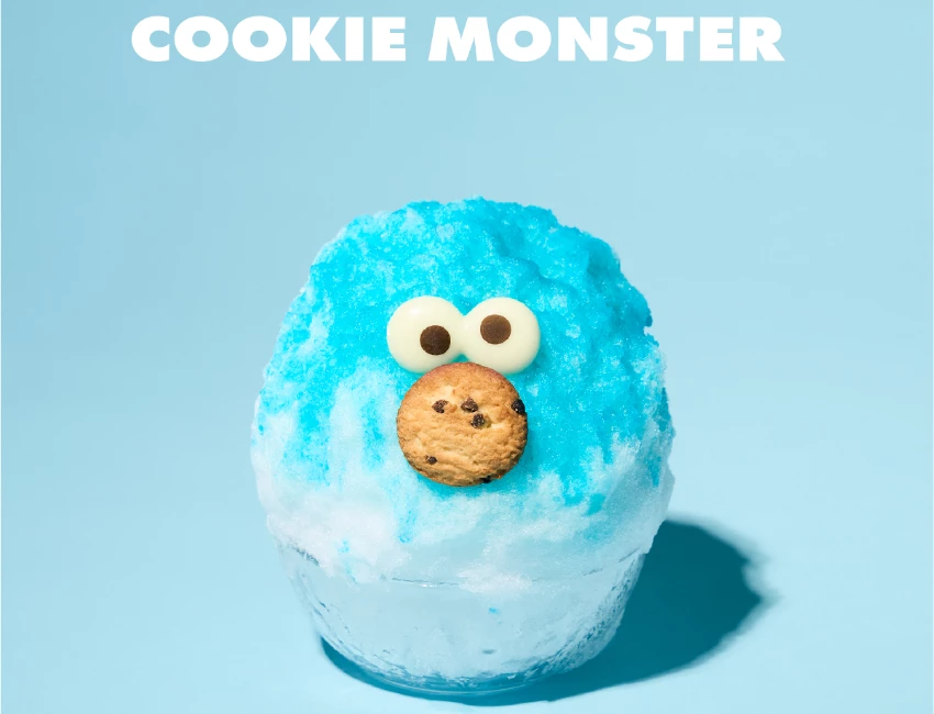 ▲餅乾怪獸刨冰搭配清爽的鳳梨優格，冰塊裡還藏著鳳梨果肉。