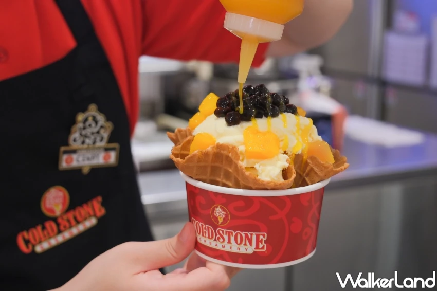 買一送一！COLD STONE聯名立頓蜜桃冰茶雪貝，7-11限定一口冰必吃。