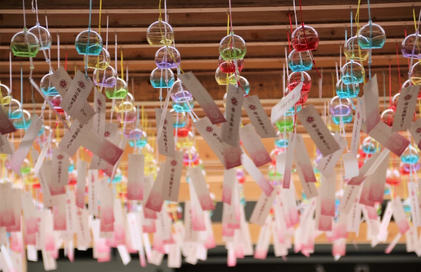 日本最美風鈴祭!岐阜縣飛驒高山櫻山八幡宮風鈴季來了,免費入場欣賞2000個風鈴。 日本最美風鈴祭!岐阜縣飛驒高山櫻山八幡宮風鈴季來了,免費入場欣賞2000個風鈴。