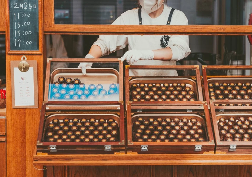 東京必買伴手禮 KURAMAE CANNELE 可麗露超搶手！這3間店舖都有，每日出爐時間一次看。