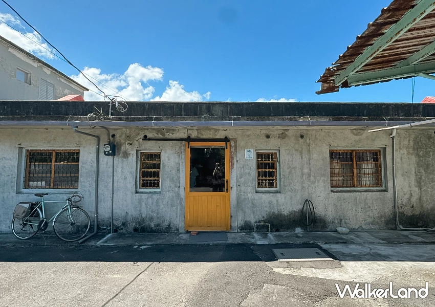 飛魚拉麵台灣也有！宜蘭蘇澳美食 飛屋拉麵 強勢回歸、沒訂位吃不到，菜單飛魚天婦羅必吃。