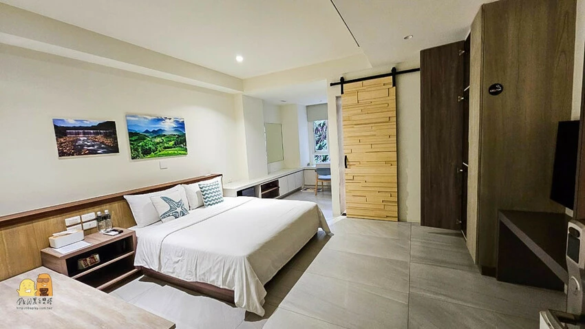 入住即享湖景!南投魚池日月潭住宿推薦,湖光山色盡收眼底。 / 由部落客「D&W黑白雙搭」提供 入住即享湖景!南投魚池日月潭住宿推薦,湖光山色盡收眼底。 / 由部落客「D&W黑白雙搭」提供