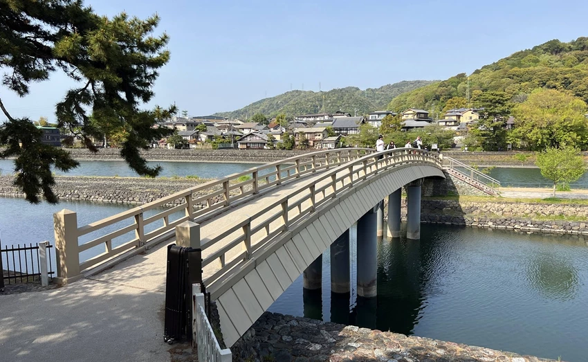 關西鐵道小旅行!從大阪出發,只要車程一小時就能到的京都、嵐山、宇治、奈良、神戶、姬路6座城市。 關西鐵道小旅行!從大阪出發,只要車程一小時就能到的京都、嵐山、宇治、奈良、神戶、姬路6座城市。