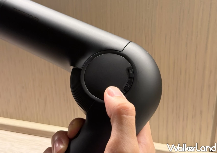 七夕送禮就選這台!TESCOM miniGO吹風機,iPhone大小、護髮出國超方便。 七夕送禮就選這台!TESCOM miniGO吹風機,iPhone大小、護髮出國超方便。