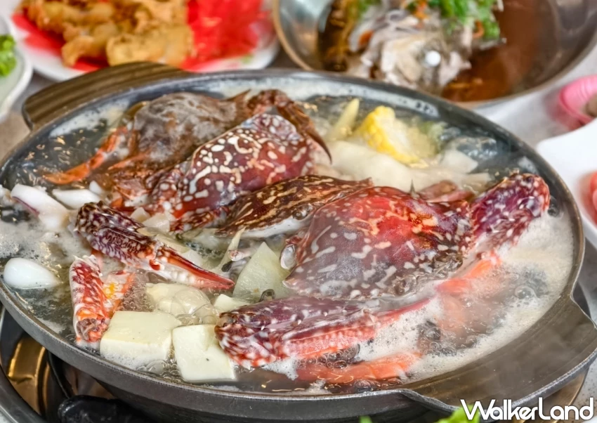 東港海鮮推薦！珍珍海鮮 活體海鮮現點現煮、免費包廂與停車場，內行人都吃這家。