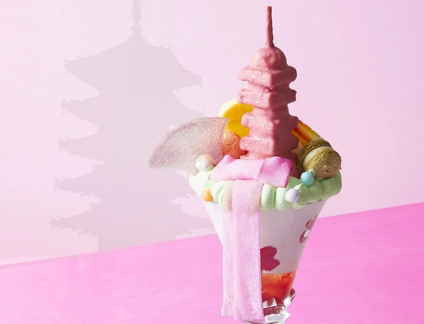 日本首間鐵道廢線高架餐廳，京都梅小路雷鳥號列車改造成夢幻用餐空間，京都新地標誕生。