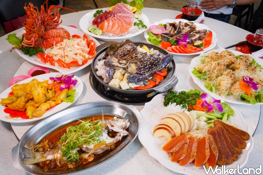 東港海鮮推薦！珍珍海鮮 活體海鮮現點現煮、免費包廂與停車場，內行人都吃這家。