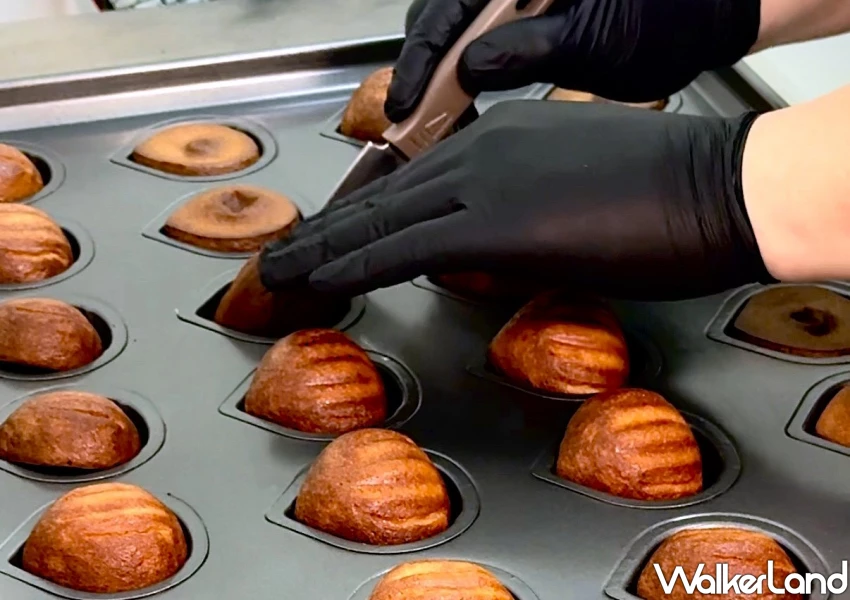 脆上爆紅脆皮奶油年糕!奧瑪烘焙開心果升級版,一天狂賣千顆。 脆上爆紅脆皮奶油年糕!奧瑪烘焙開心果升級版,一天狂賣千顆。